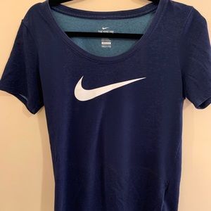 Nike Navy Size Medium Tee